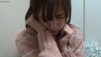 ecchikitten - I Couldn't Hold It In