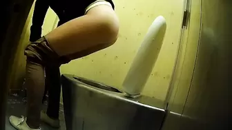 publictoiletsl74 vol 563