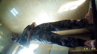 Toilet voyeur in China High-quality version