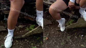 we69we69 - I love to pee outdoor