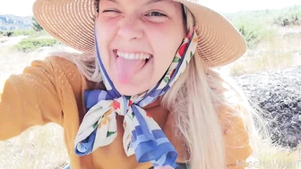 mischagoeswild - Portuguese hiking pee!
