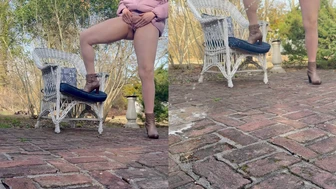 HugeBladderQueen - Spring is here, I’m going to be pissing I’m the glistening sunlight