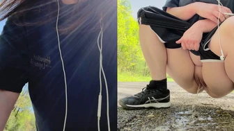 leax2023 - long piss on the side of the road i forgot to upload yesterday!