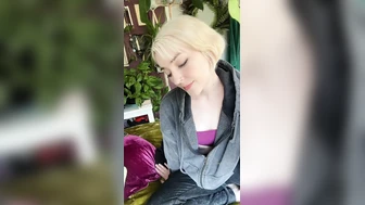 adorableamy - Convincing Your Girlfriend to Pee