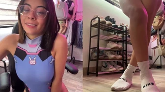 zoecams - fountain of pee on my friend