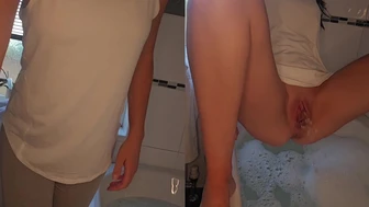 Waterbabe - A little over bath just for you