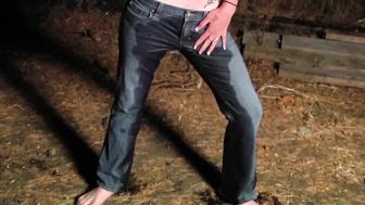 Mikki Pees in Her Jeans
