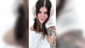 sucha_goodgirl - SNOW CONE! It doesn’t snow here as often as it used..