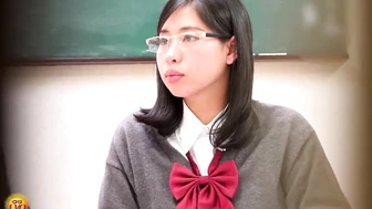 DLEE-223 03 Female students humiliative panty wetting was caught on camera Urine leakage voyeur