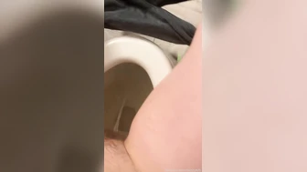 mazzykiti - This time I got my boxer shorts really wet while rushing to the