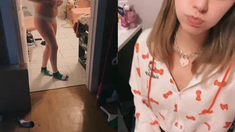 kiddenkatt - Pissing on my girlfriends piss trying to overflowwww