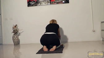 Lola - The Moist Yoga Show