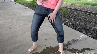 Valentina Ross - Wetting Scene