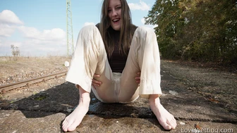 Mery Secret - Wetting Scene